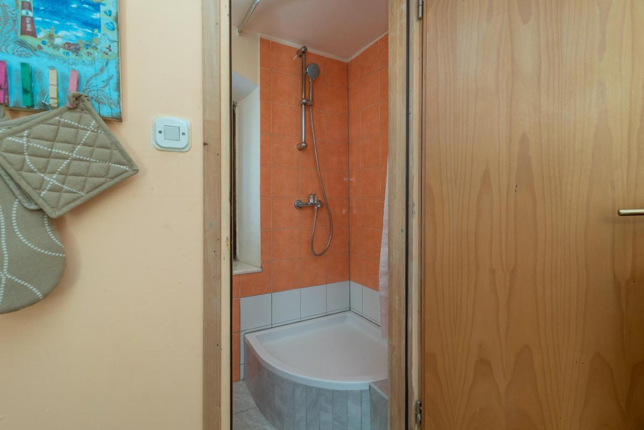 Apartment Ana Trogir Exterior photo